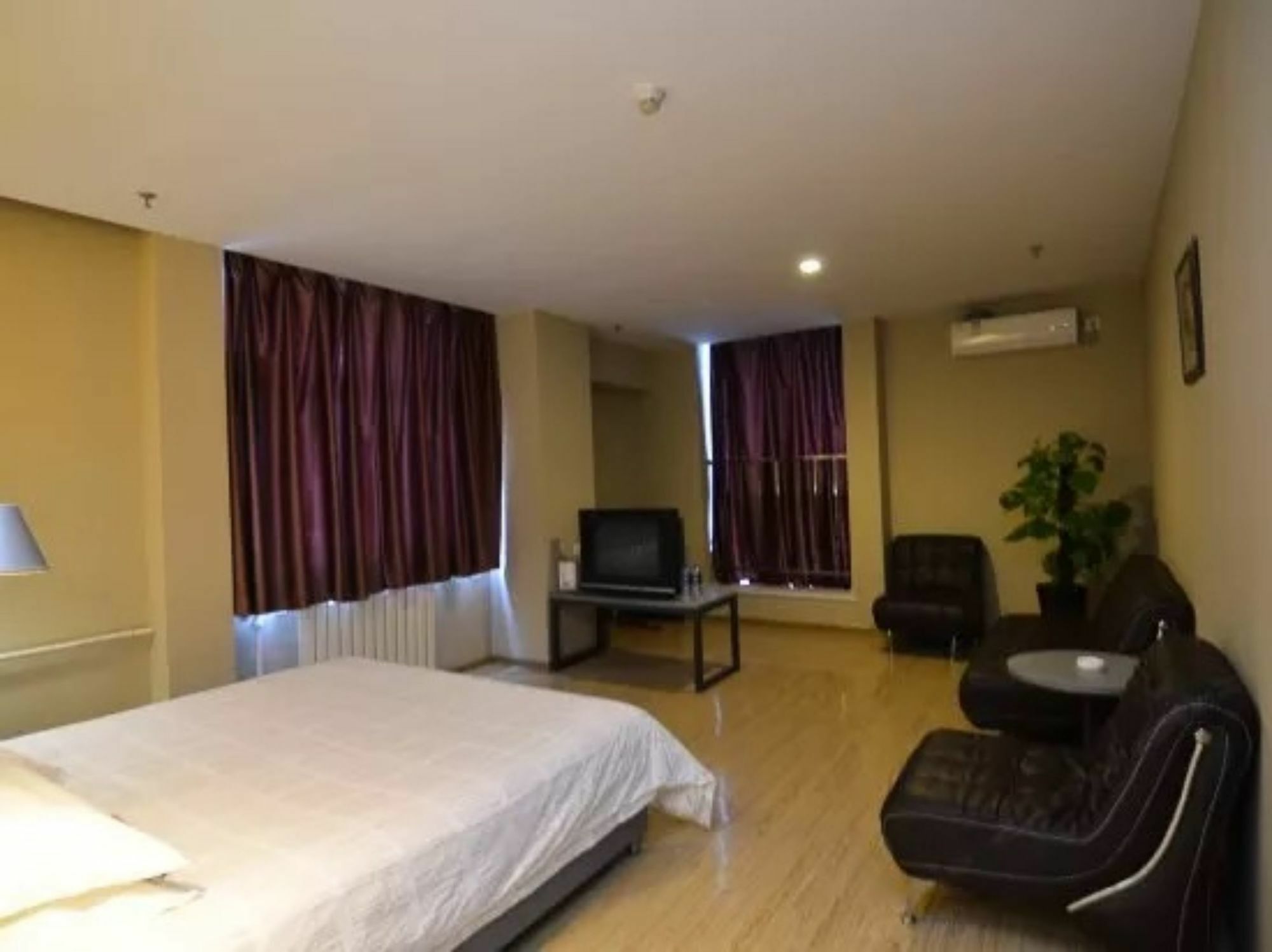 Luoyang Aviation E-Home Inn Extérieur photo